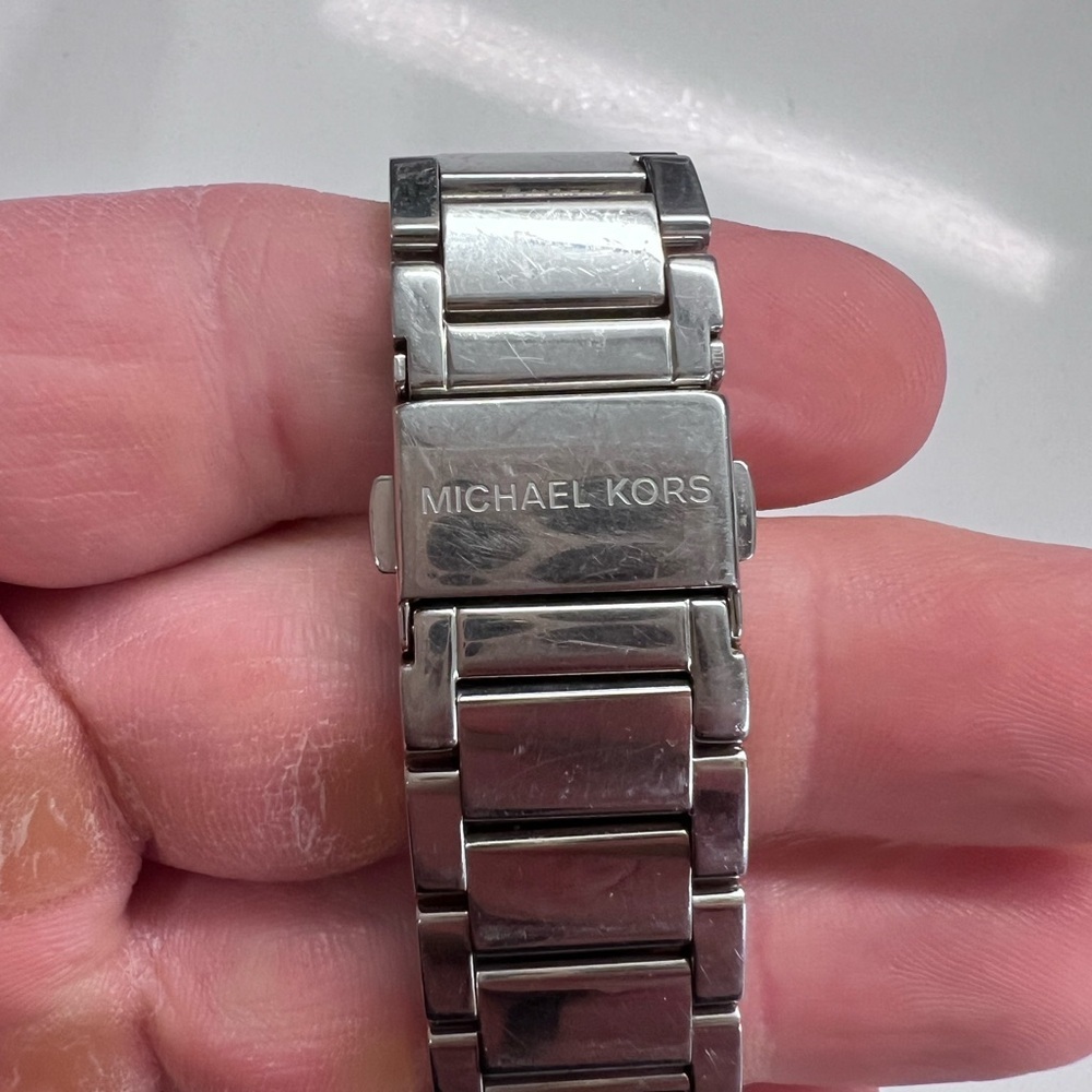 Michael Kors Women’s Silver Chronograph Watch - Picture 4 of 7